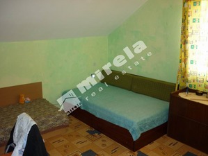 Продава етаж от къща в кв. Металург, град Враца, 113.2 кв.м,
				
				
						€ 51 000