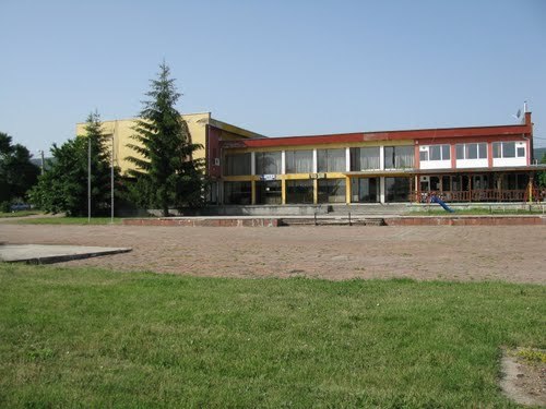 S Novi Han
