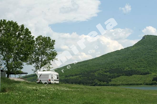 Продава ИМОТ/ ТЕРЕН, област Търговище, в района на Търговище, 48148&nbsp;кв.м,
				
				
						&euro; 1 /кв.м