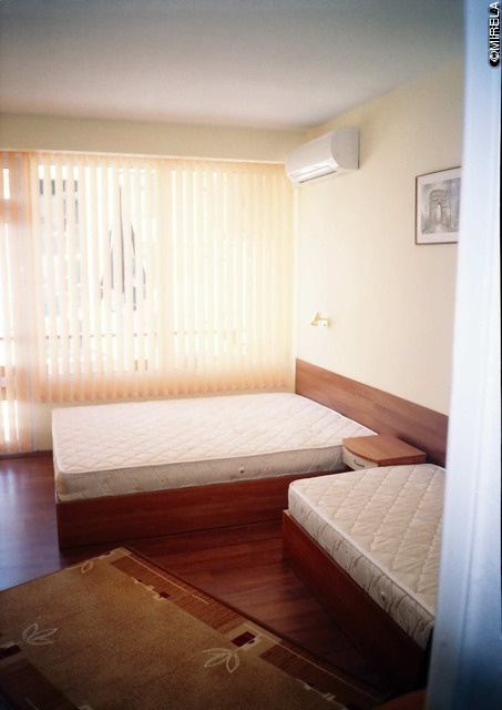 Продава ЕДНОСТАЕН апартамент/ СТУДИО/ ВАКАНЦИОНЕН АПАРТАМЕНТ, област Бургас, к.к Слънчев бряг, 22&nbsp;кв.м,
				
				
						&euro; 27&nbsp;500