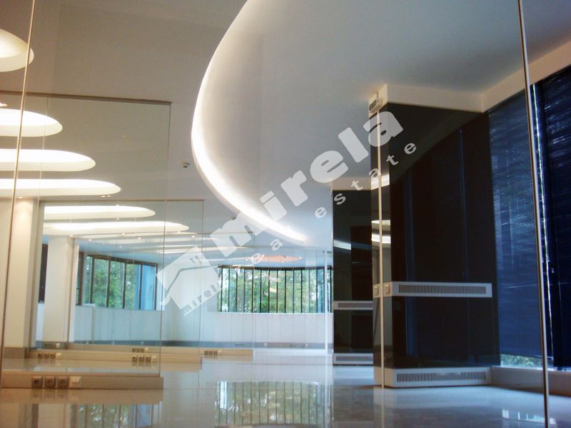 Луксозен open-space офис в ж.к. 