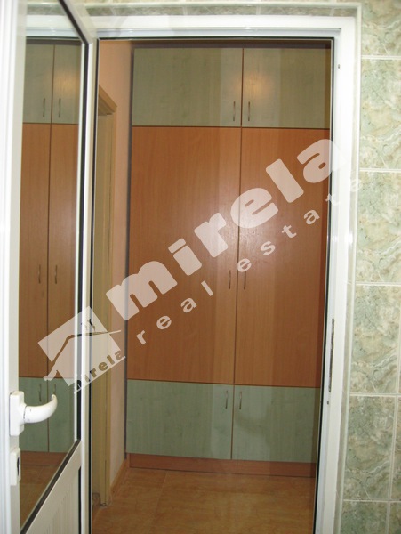 Продава ЕДНОСТАЕН апартамент/ СТУДИО/ ВАКАНЦИОНЕН АПАРТАМЕНТ, област Бургас, к.к Слънчев бряг, 39&nbsp;кв.м,
				
				
						&euro; 30&nbsp;000