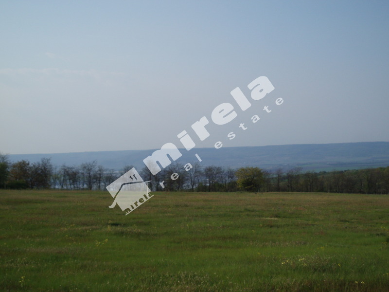 Продава урегулиран поземлен имот, област Варна, с. Звездица, 5225 кв.м,
				
				
						€ 70 /кв.м