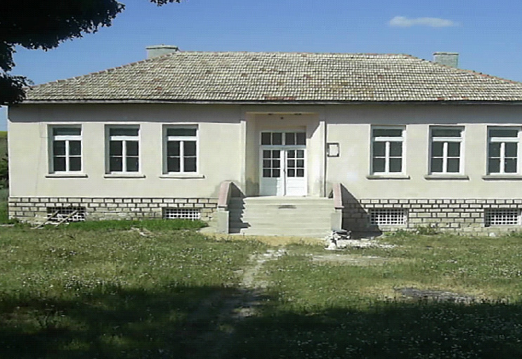Продава КЪЩА, област Добрич, в района на Добрич - селска община, 201&nbsp;кв.м,
				
				
						&euro; 45&nbsp;000
						&nbsp;