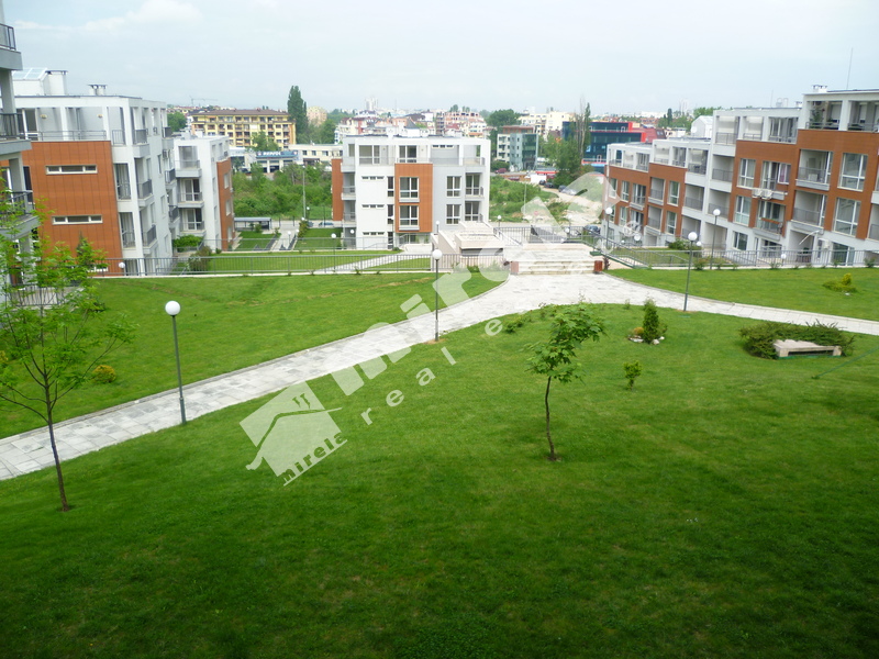 София, до зала Христо Ботев, Студентски град - двустайни и тристайни апартаменти с Разрешение за ползване за продажба в 